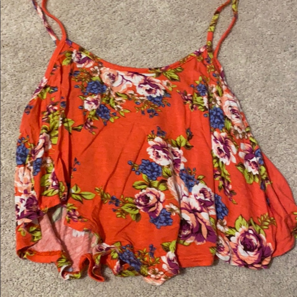super cute crop tank!